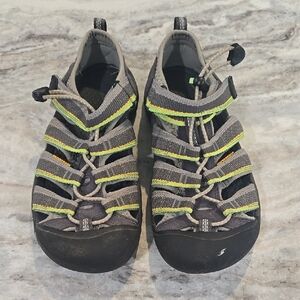 Kids Gray‎ and Green Keen Sandals